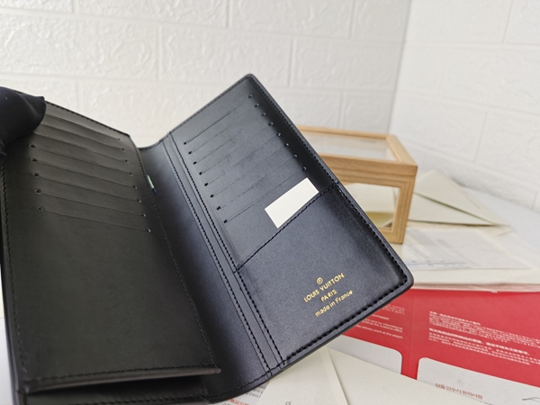 LVコピーウォレット素材ディテール